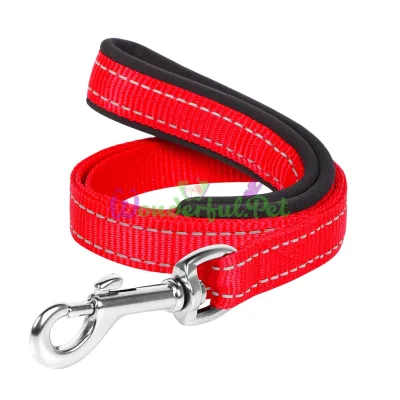 Нейлоновый поводок Dog Extreme с прорезининой ручкой для собак 14 мм, 122 см, красный