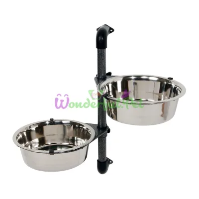 Стойка с мисками для собак Trixie настенная 2 x 2,8 л / 24 см, h=38 см