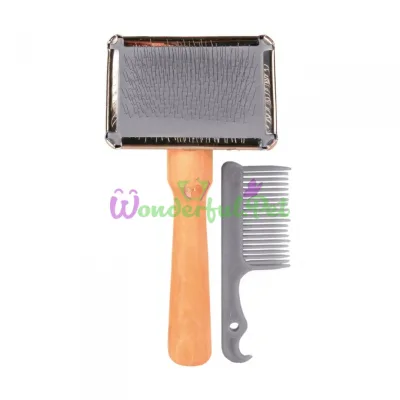 Trixie Slicker Brush with Wooden Handle and Plastic Comb 6 cm / 13 cm, Set