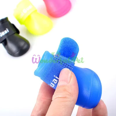 Silicone Paw Boots for Dogs Assorted S 4.3x3.3 cm