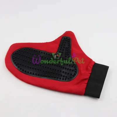Rubber Grooming Glove Pukhnastyky 16.5x23 cm