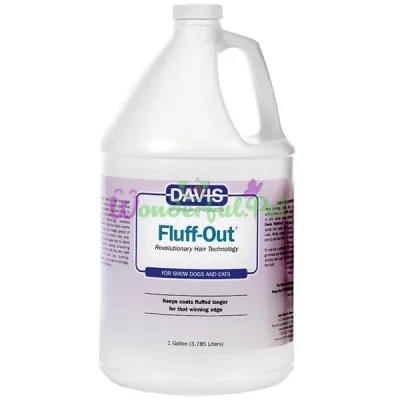 Спрей для укладки шерсти собак и котов Davis Fluff Out ДЭВИС ФЛАФ АУТ 3.8 л